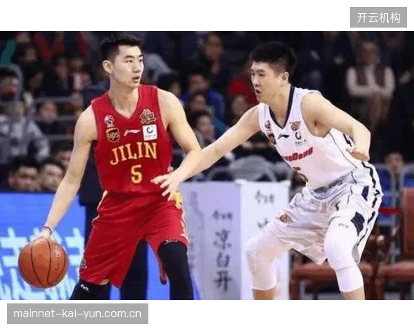 新星里德尔有望成为中场奇兵，其创造力或能丰富瑞士队的进攻套路。